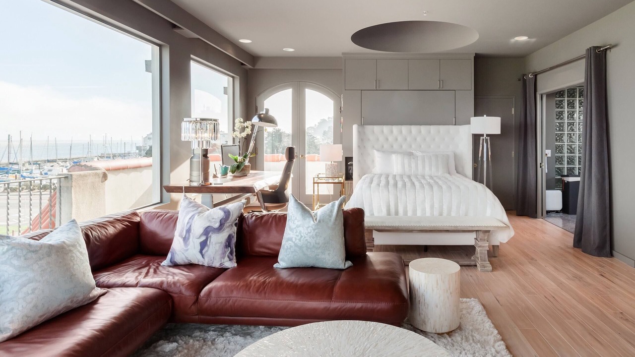 Photo of Bedroom in Marina District