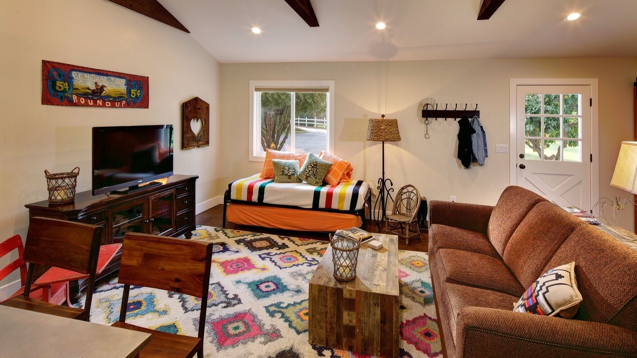 Photo of Livingroom in Arden-Arcade