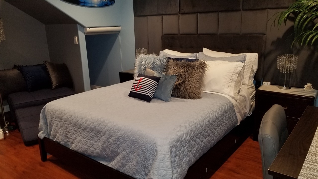 Photo of Bedroom in Harbor