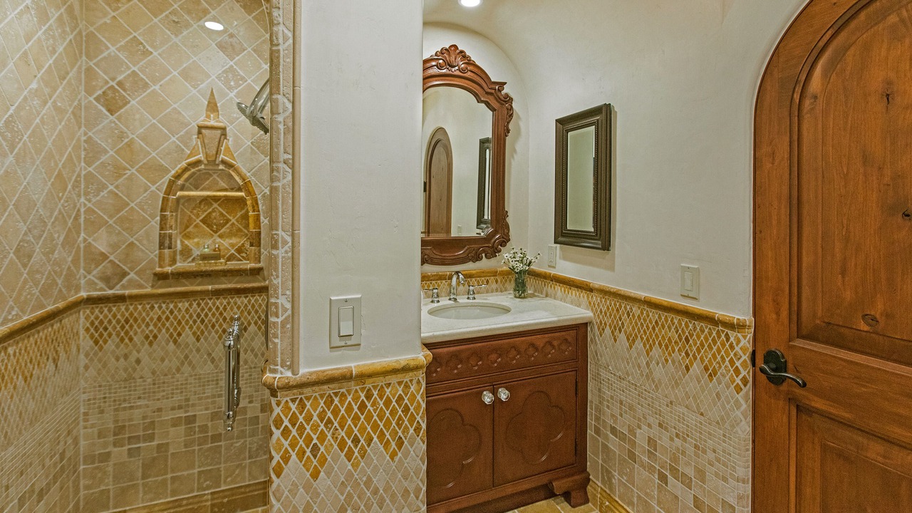 Photo of Bathroom in Campanil