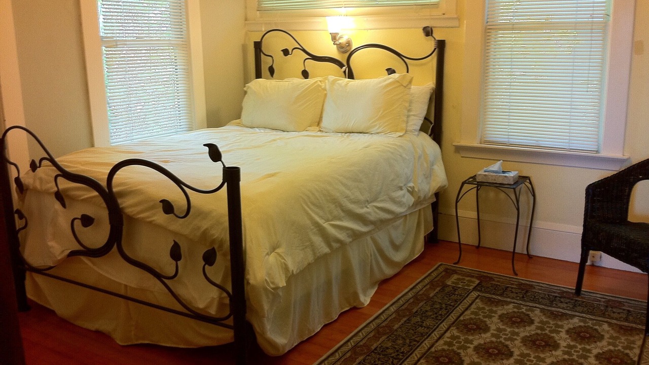 Photo of Bedroom in Piedmont Avenue