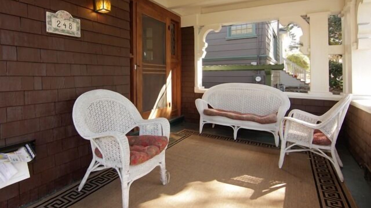 Photo of Outdoor in Piedmont Avenue