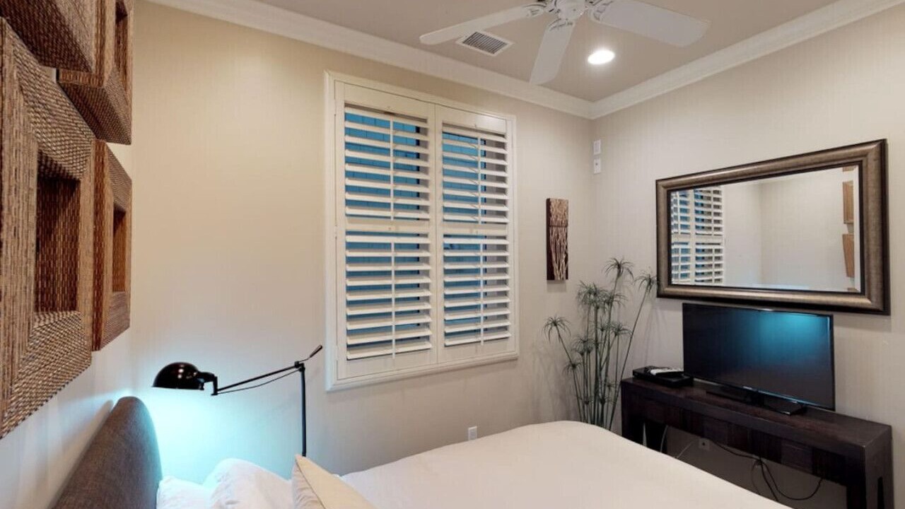 Photo of Bedroom in Sunset Beach