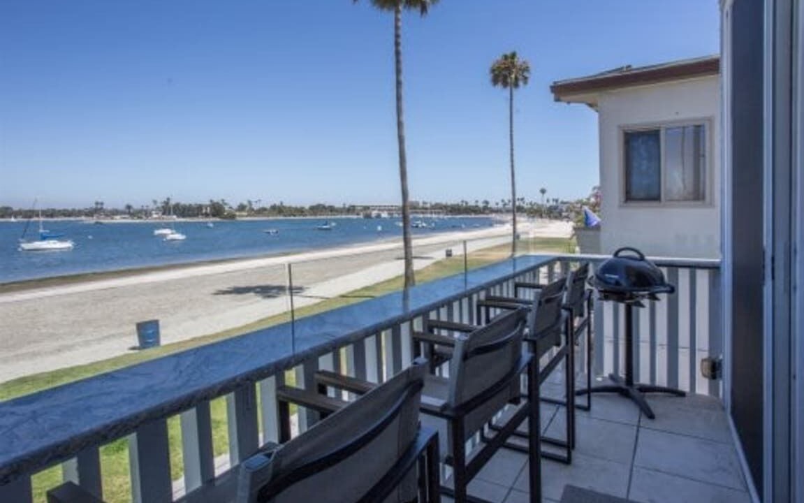Photo of Patio Balcony in Central Mission Beach