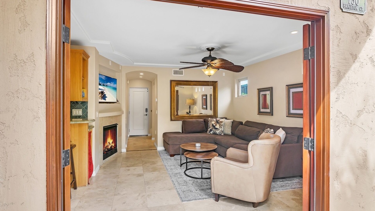 Photo of Livingroom in South Mission Beach
