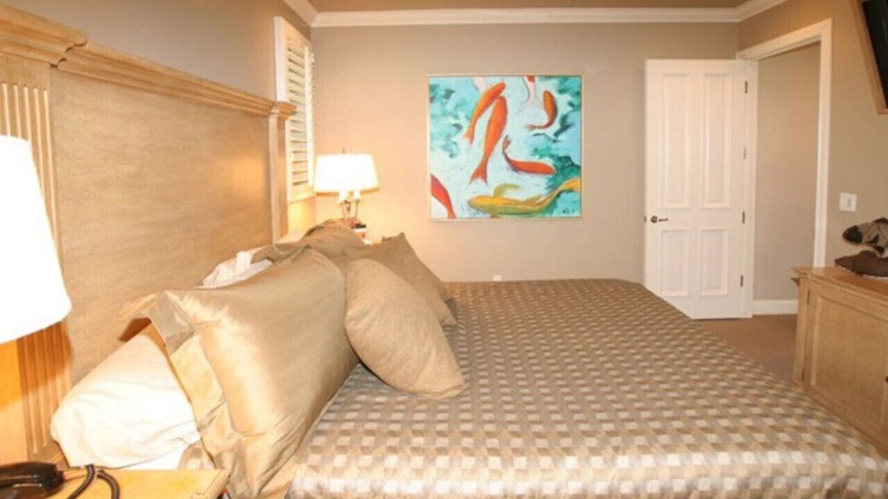 Photo of Bedroom in Sunset Beach