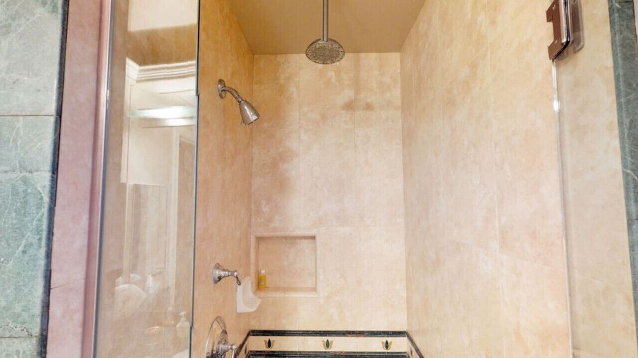 Photo of Bathroom in Sunset Beach