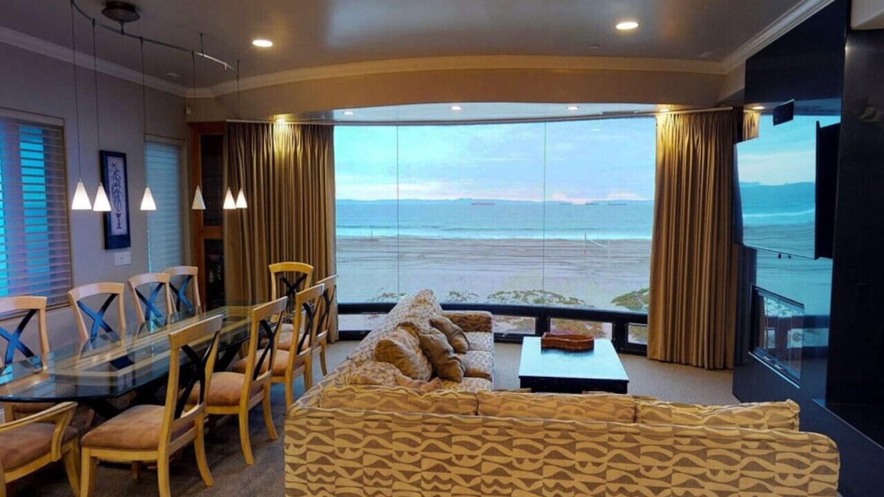 Photo of Livingroom in Sunset Beach