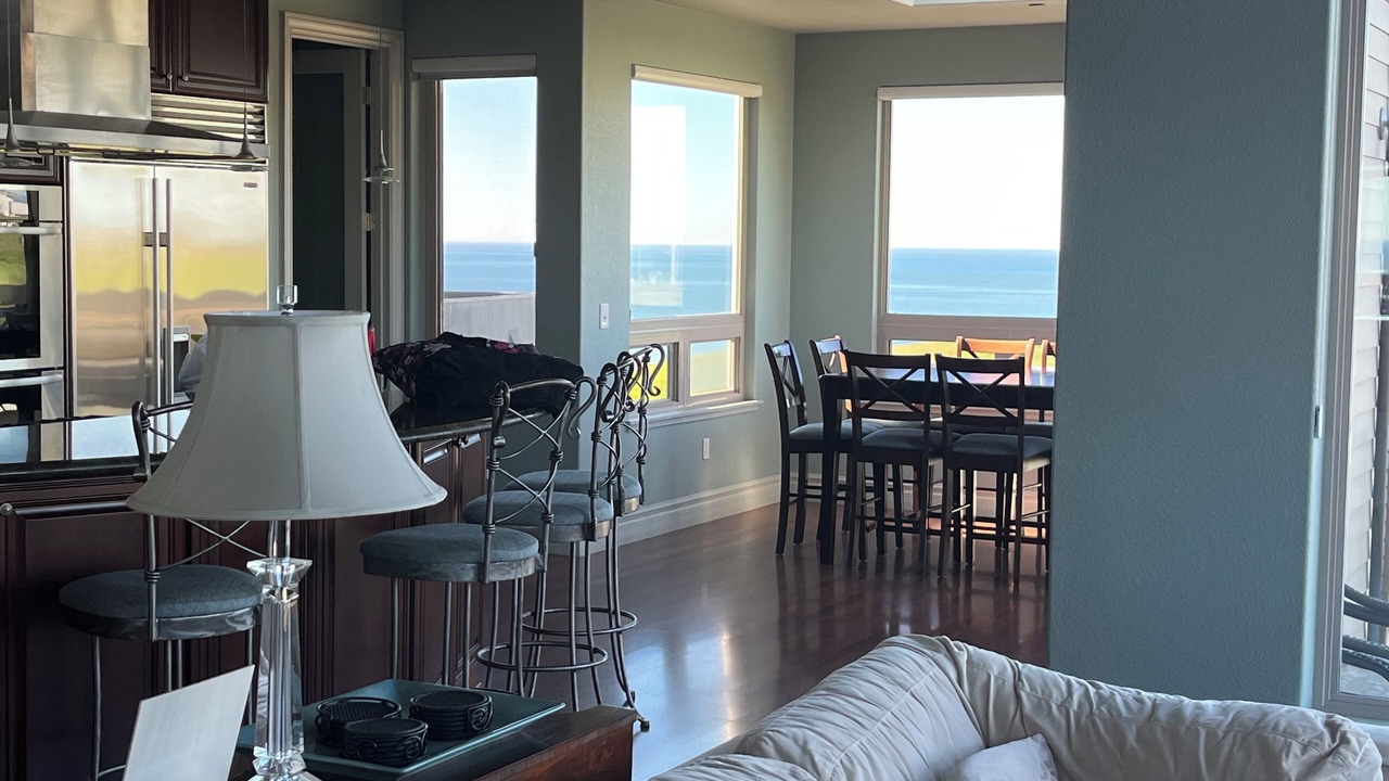 Photo of Livingroom in Bodega Bay