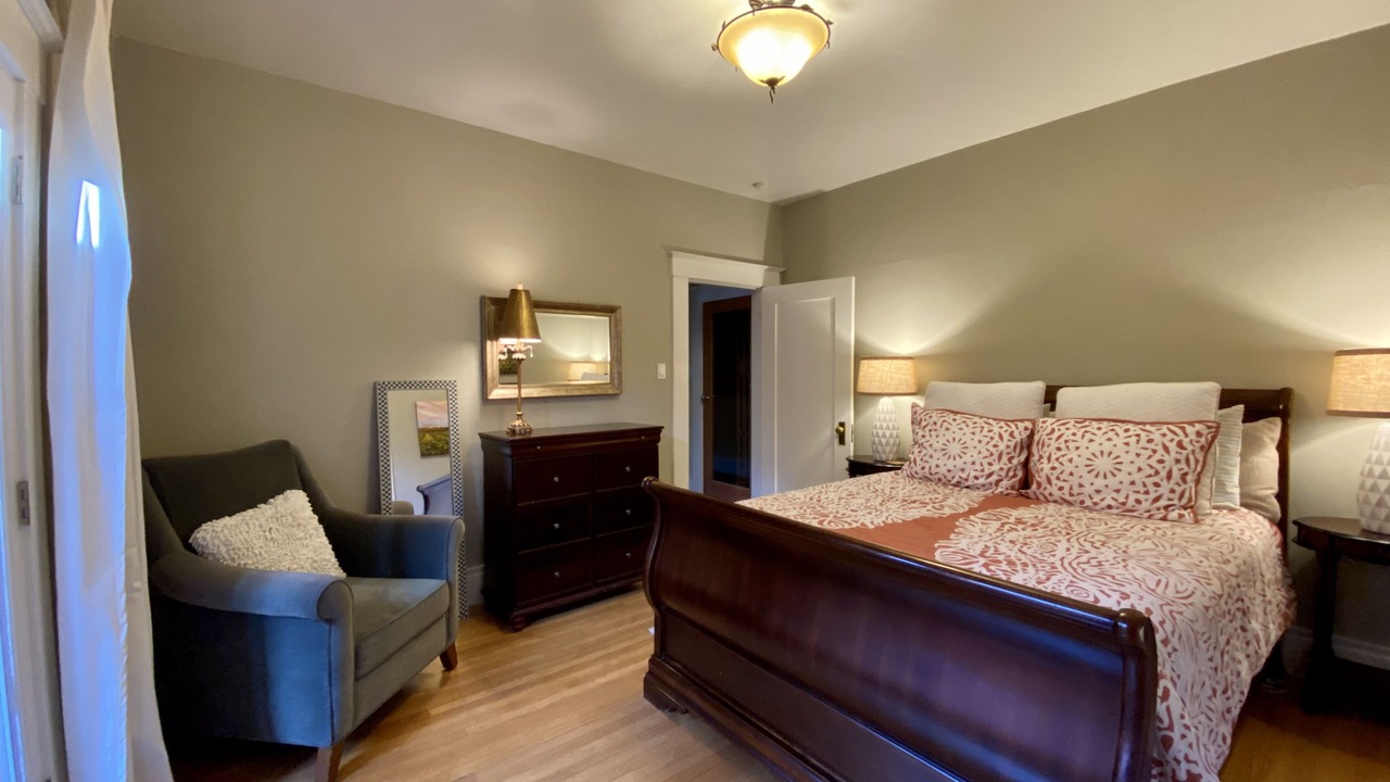 Photo of Bedroom in Napa