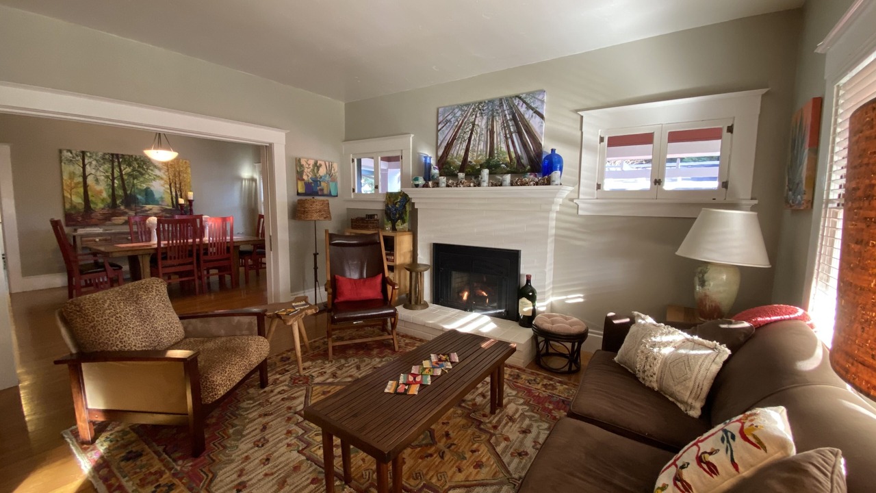 Photo of Livingroom in Napa