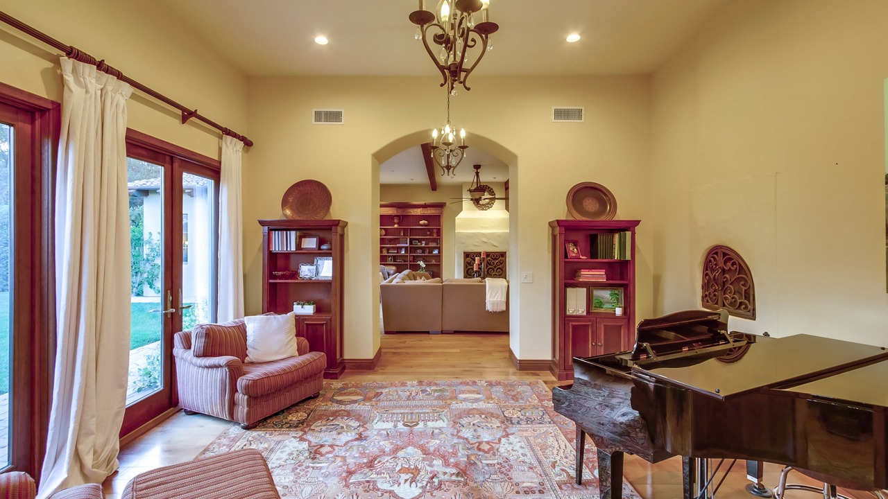Photo of Bedroom in Covenant