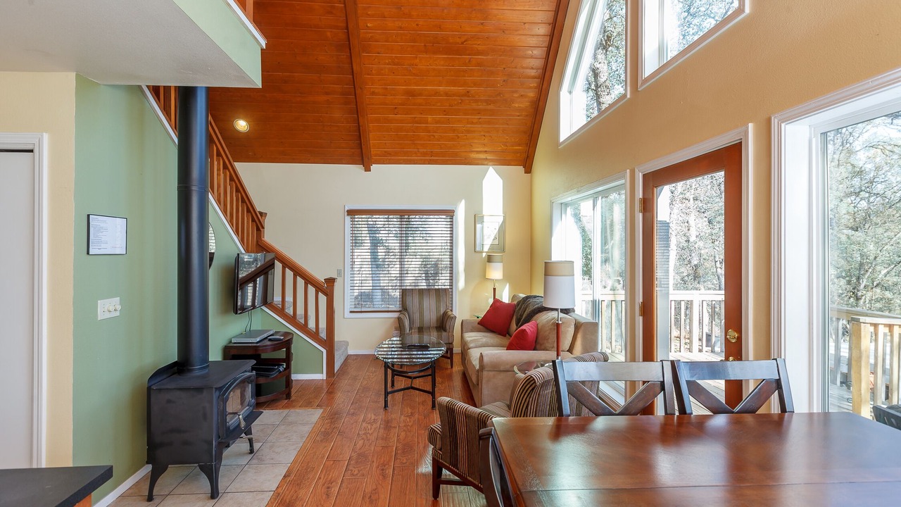Photo of Livingroom in Mariposa