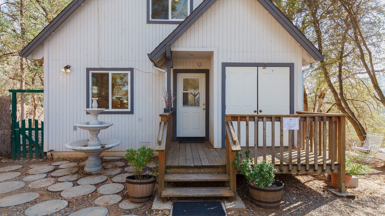 Photo of Outdoor in Mariposa