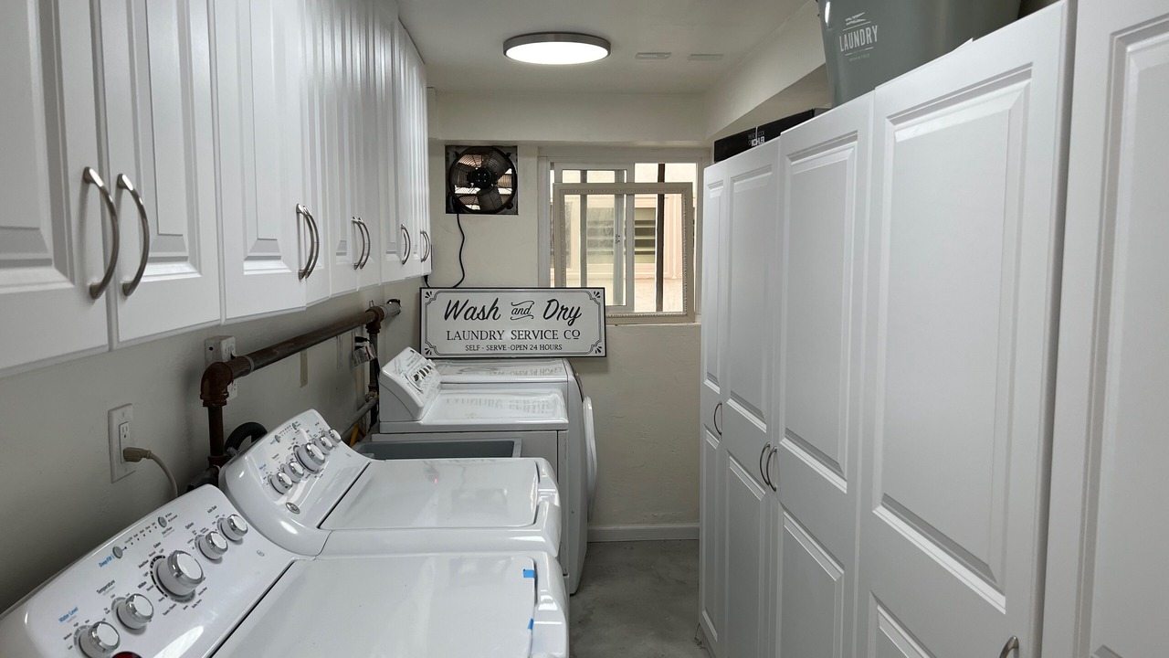 Photo of Bedroom in South Mission Beach