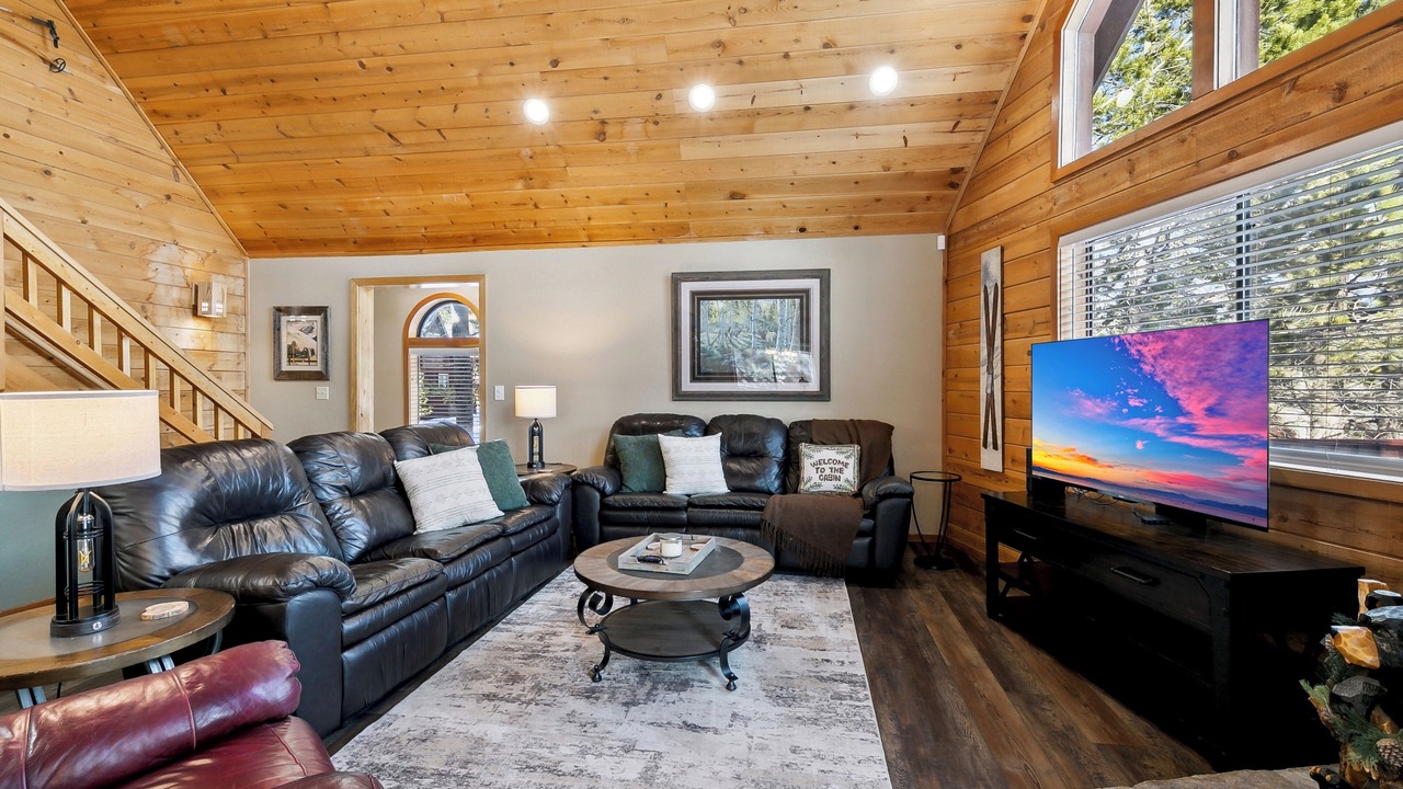 Photo of Livingroom in Truckee