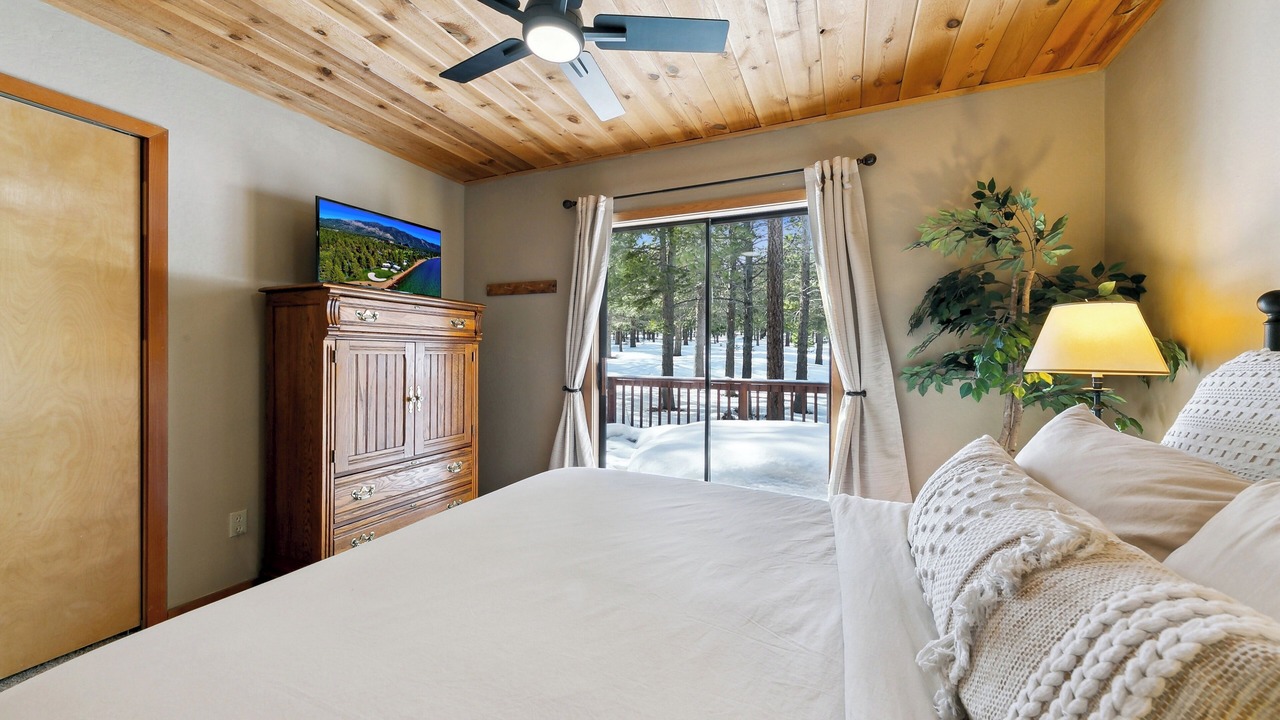 Photo of Bedroom in Truckee