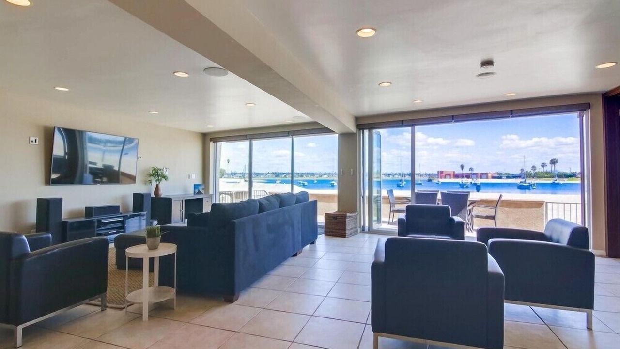 Photo of Livingroom in Central Mission Beach