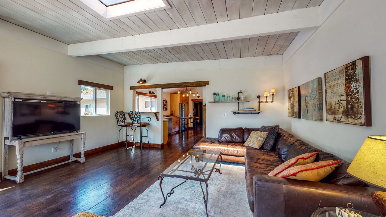 Photo of Livingroom in Sonoma