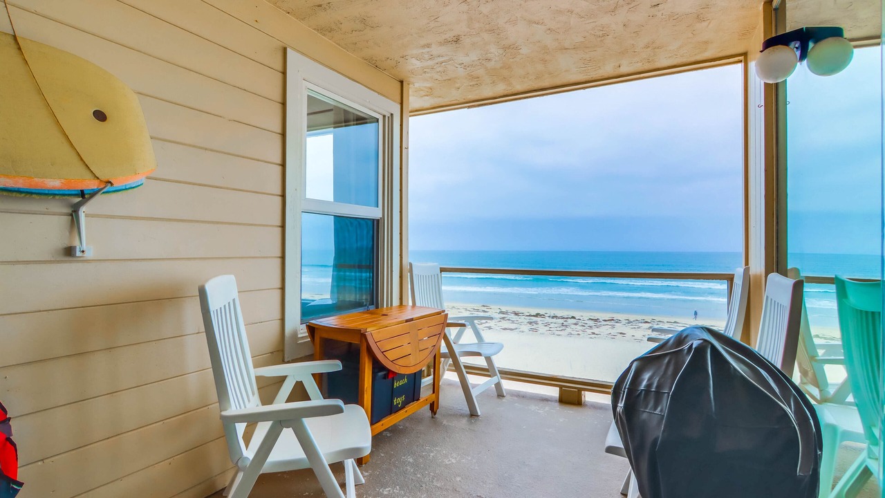 Photo of Patio Balcony in Mission Beach