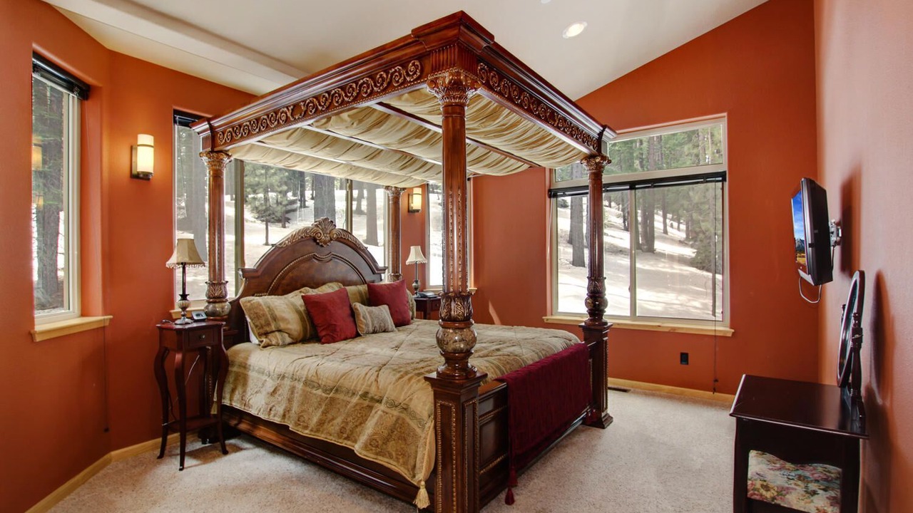 Photo of Bedroom in Pioneer Trail