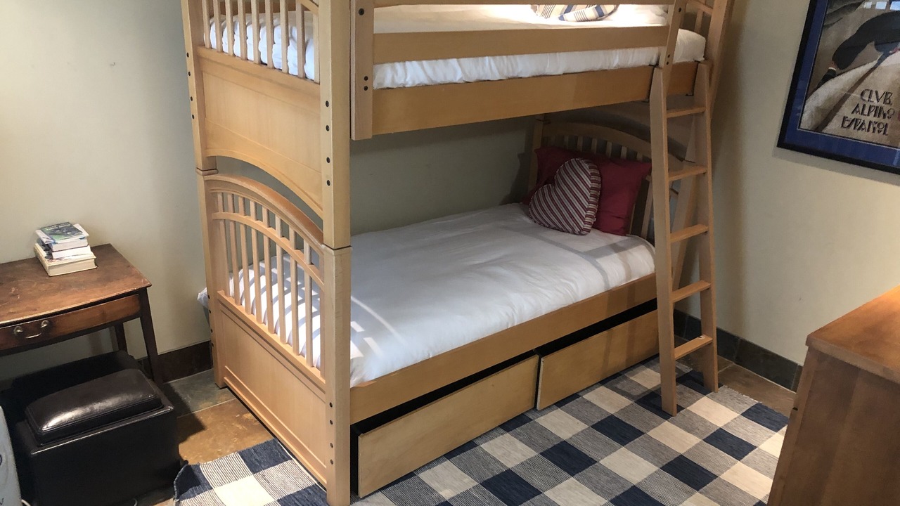 Photo of Bedroom in Tahoe Woods