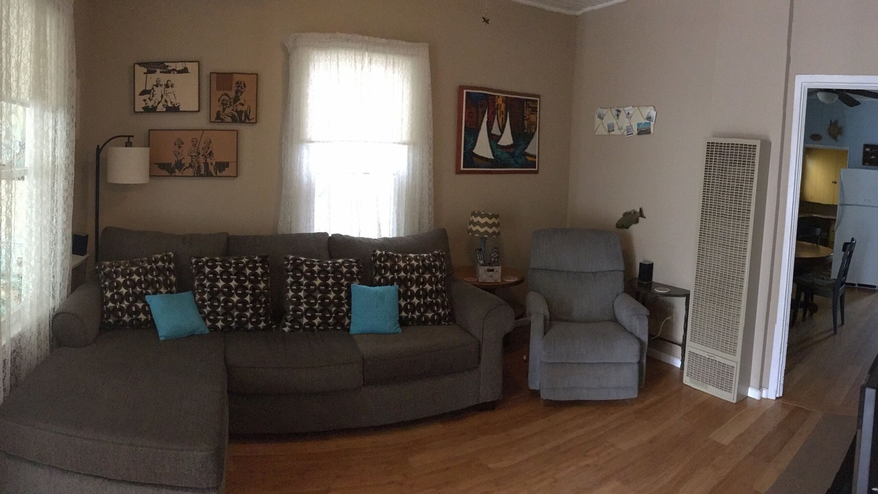 Photo of Livingroom in West Newport