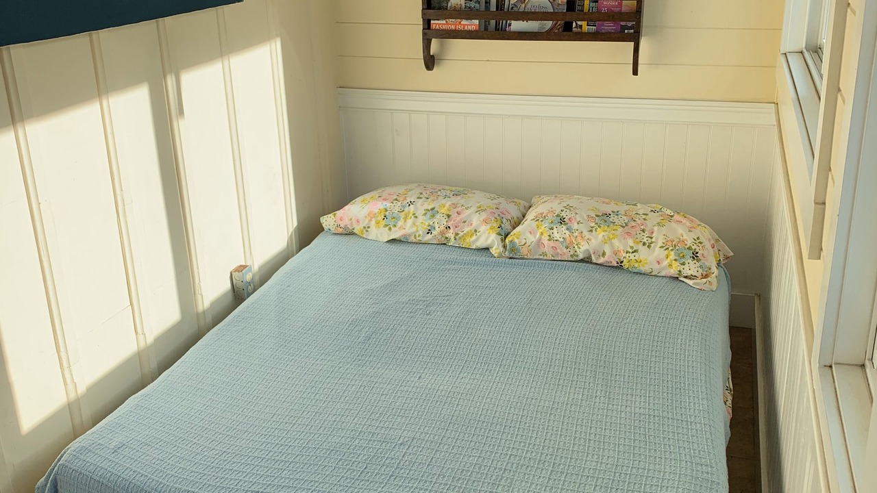 Photo of Bedroom in West Newport