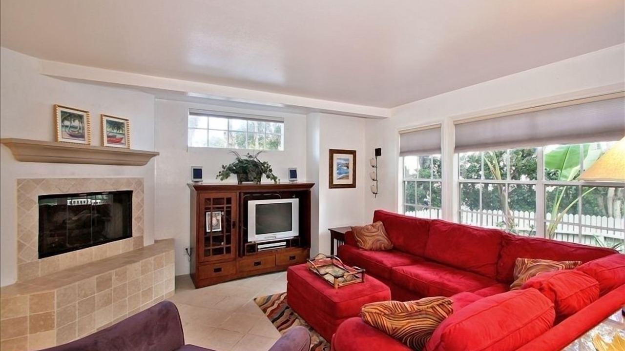 Photo of Livingroom in Central Mission Beach