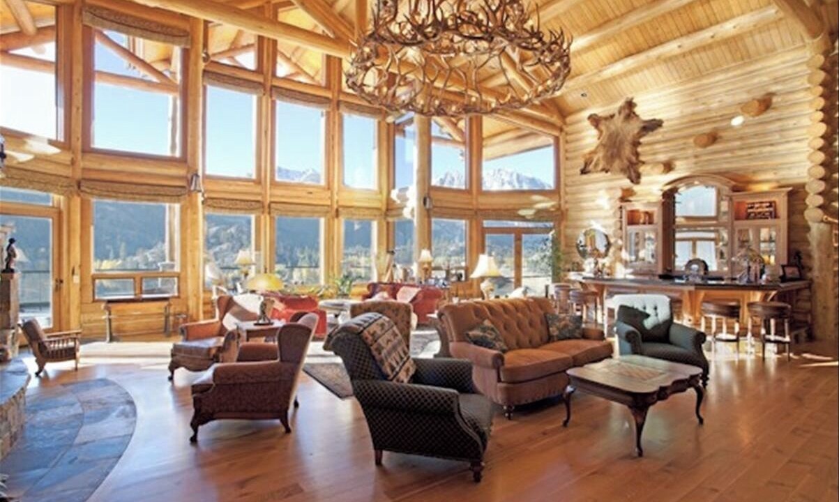 Photo of Bedroom in June Lake