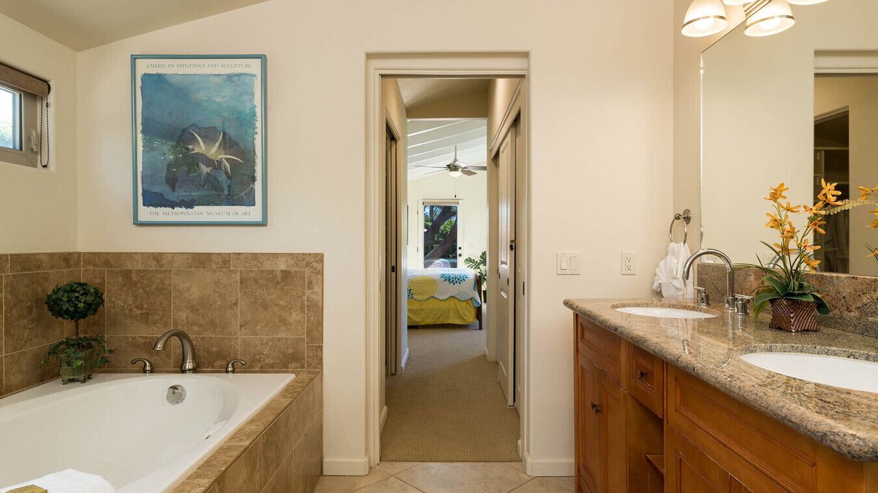 Photo of Bathroom in Old Las Palmas