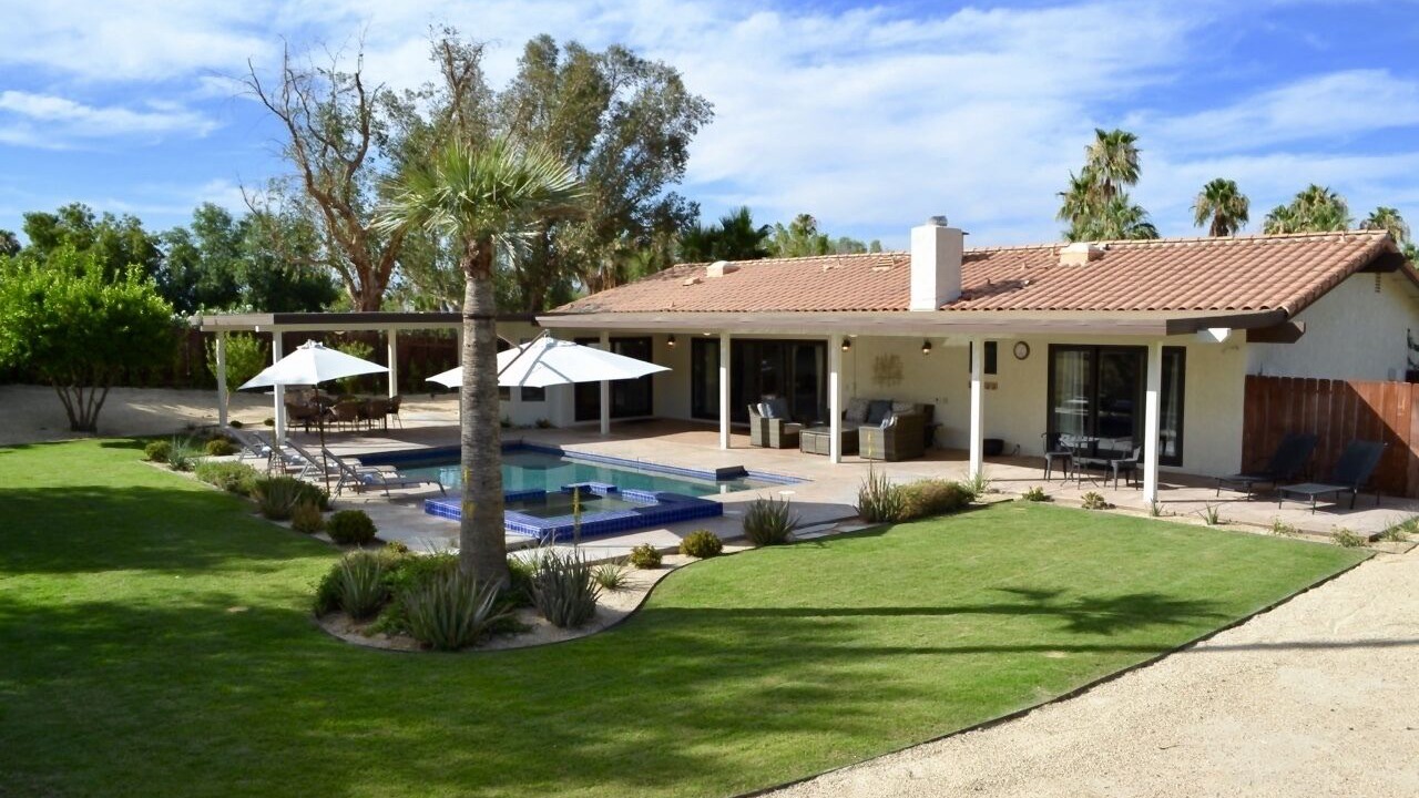 Photo of Outdoor in Magnesia Falls Cove
