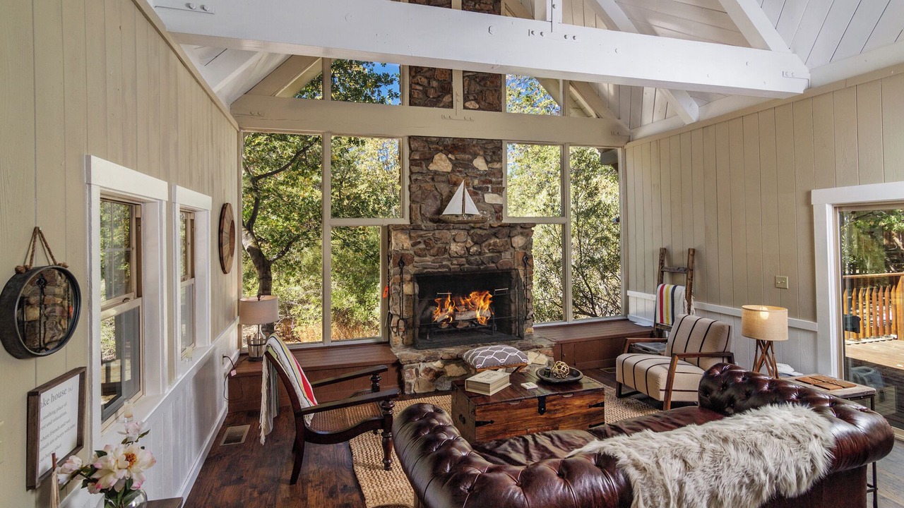 Photo of Others in Lake Arrowhead
