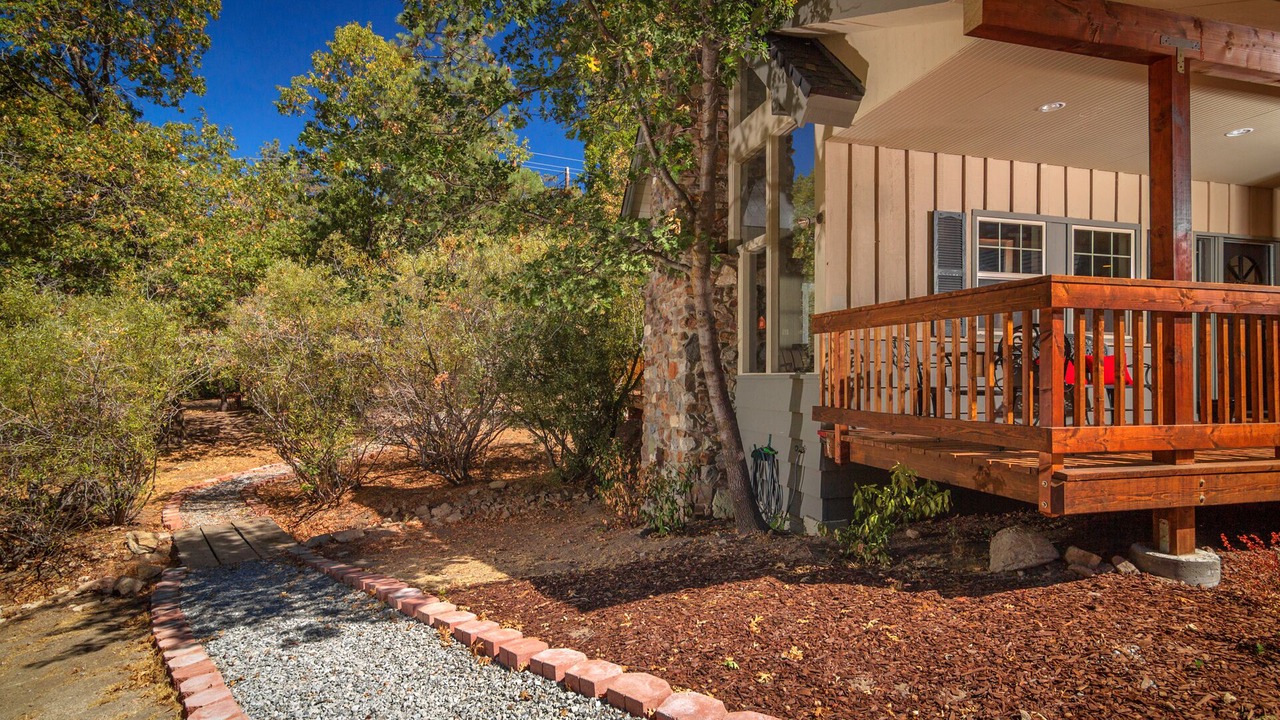 Photo of Outdoor in Lake Arrowhead