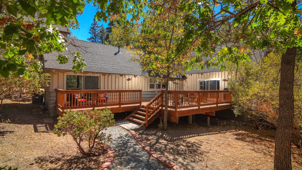 Photo of Outdoor in Lake Arrowhead