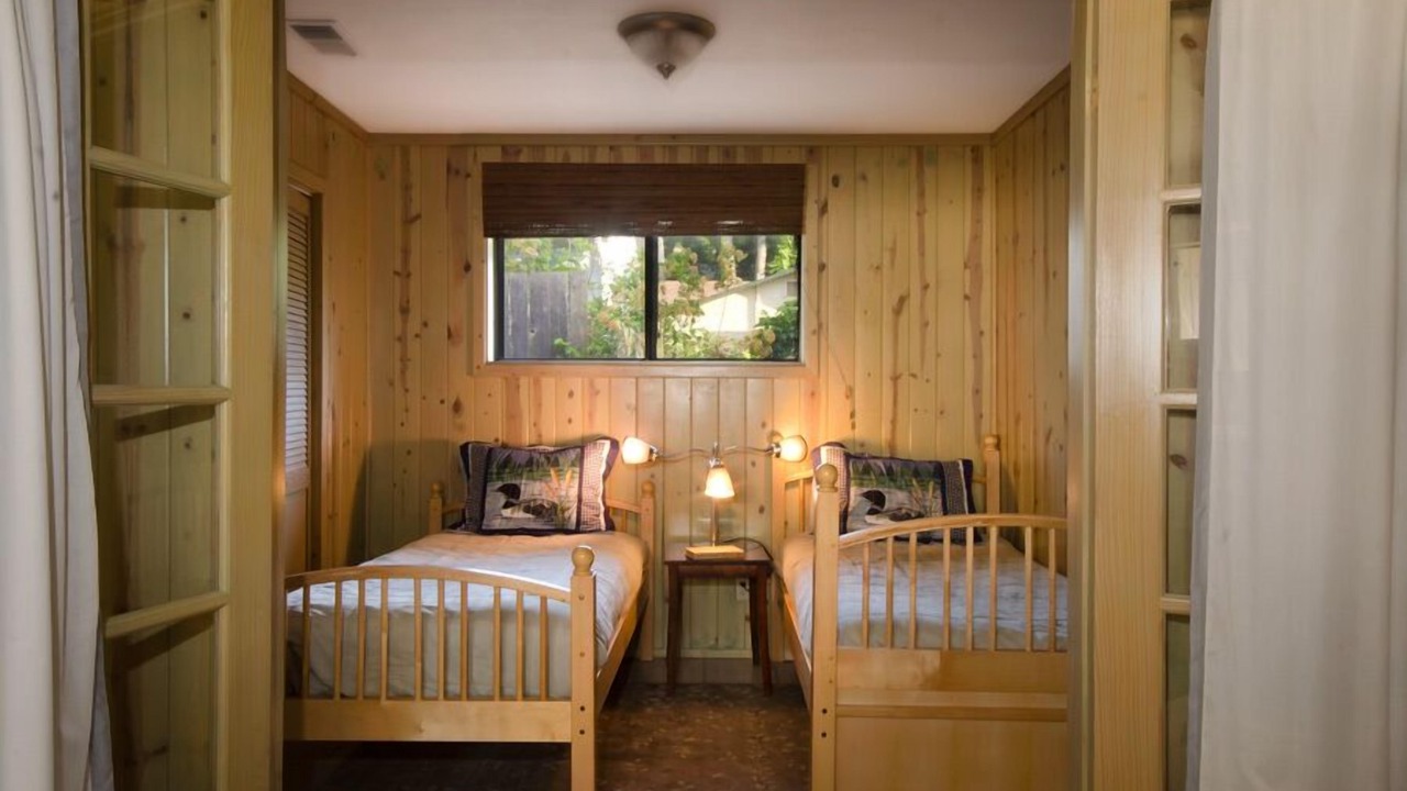Photo of Bedroom in Guerneville