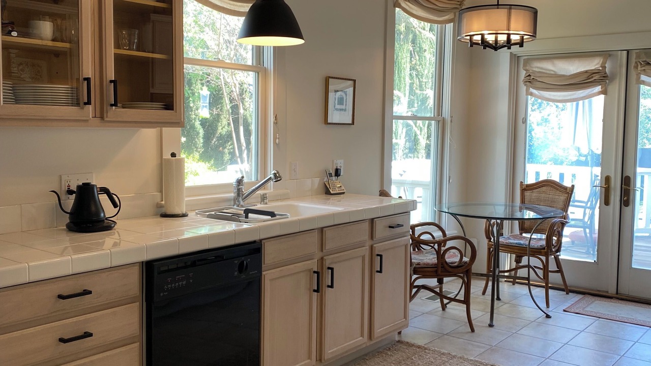 Photo of Kitchen in St. Helena