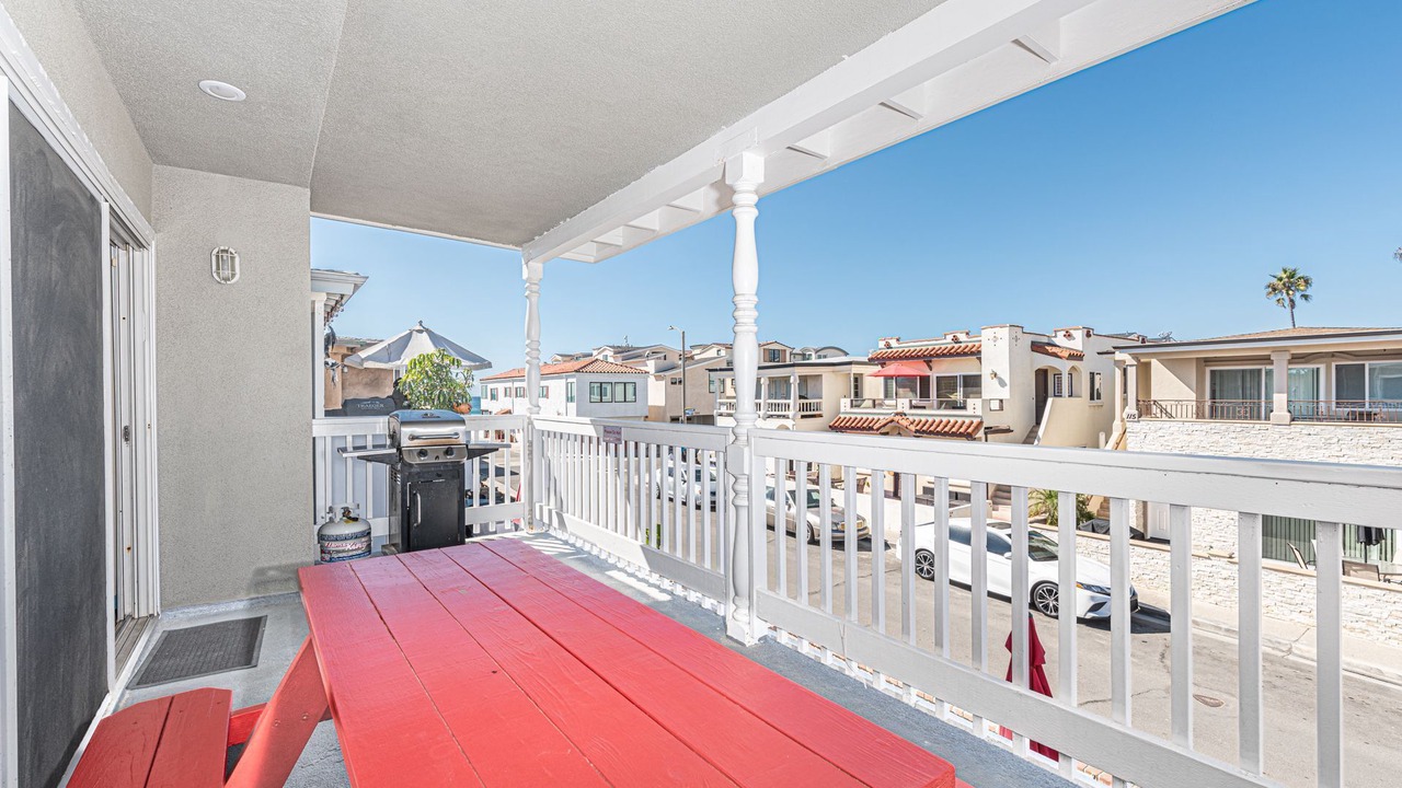 Photo of Patio Balcony in West Newport