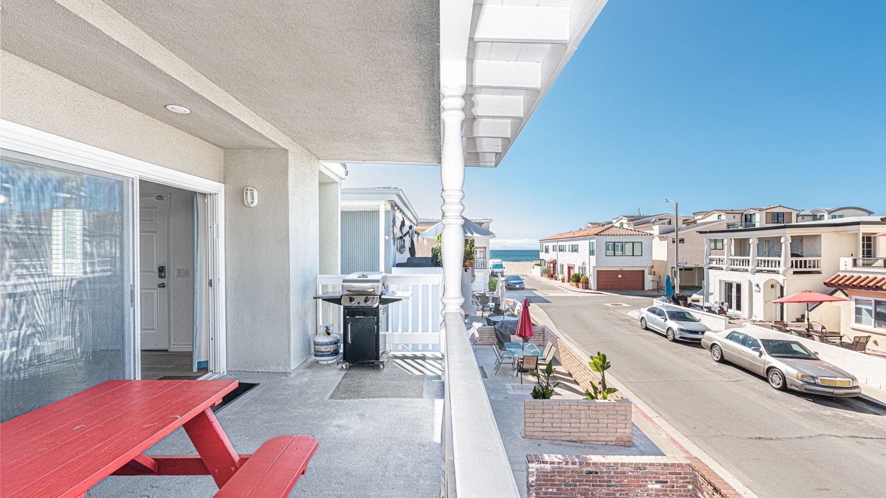 Photo of Patio Balcony in West Newport