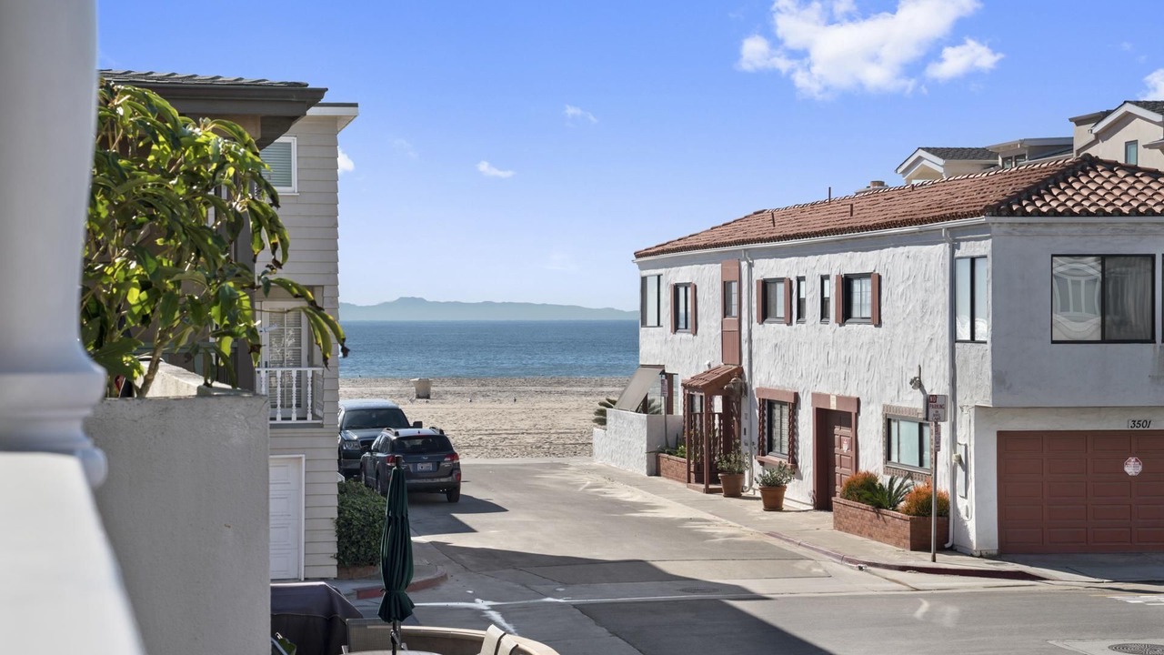 Photo of Patio Balcony in West Newport