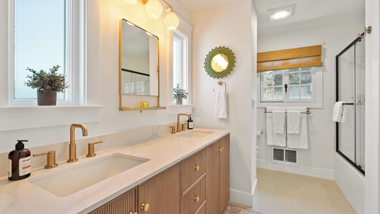 Photo of Bedroom in Healdsburg