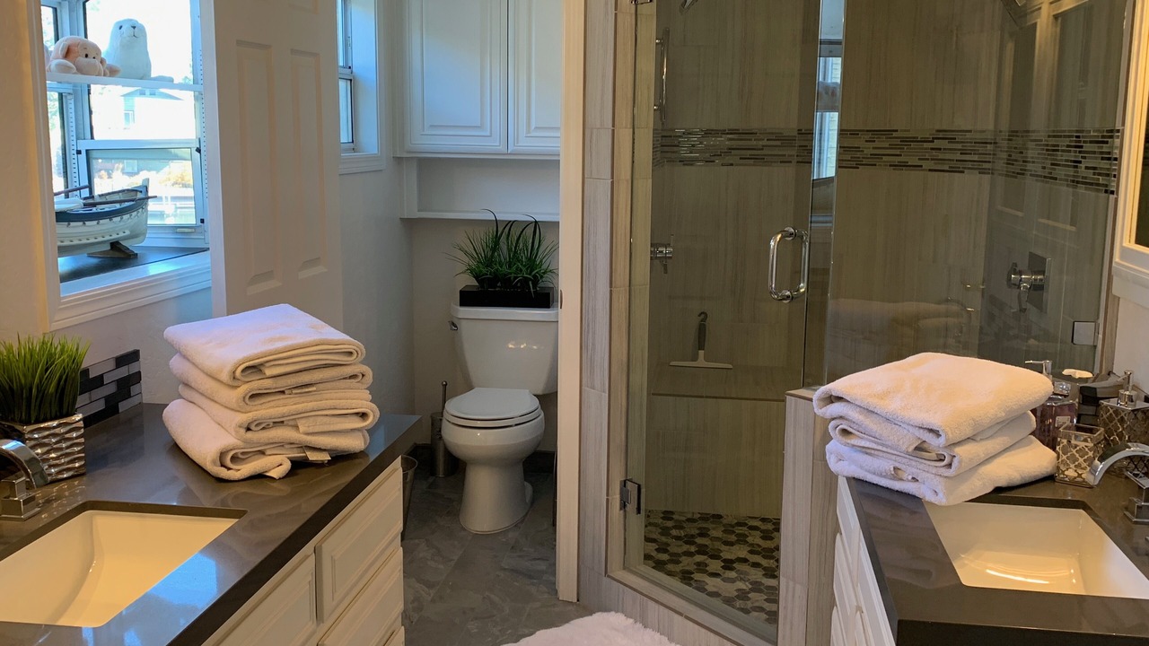 Photo of Bathroom in Tahoe Keys