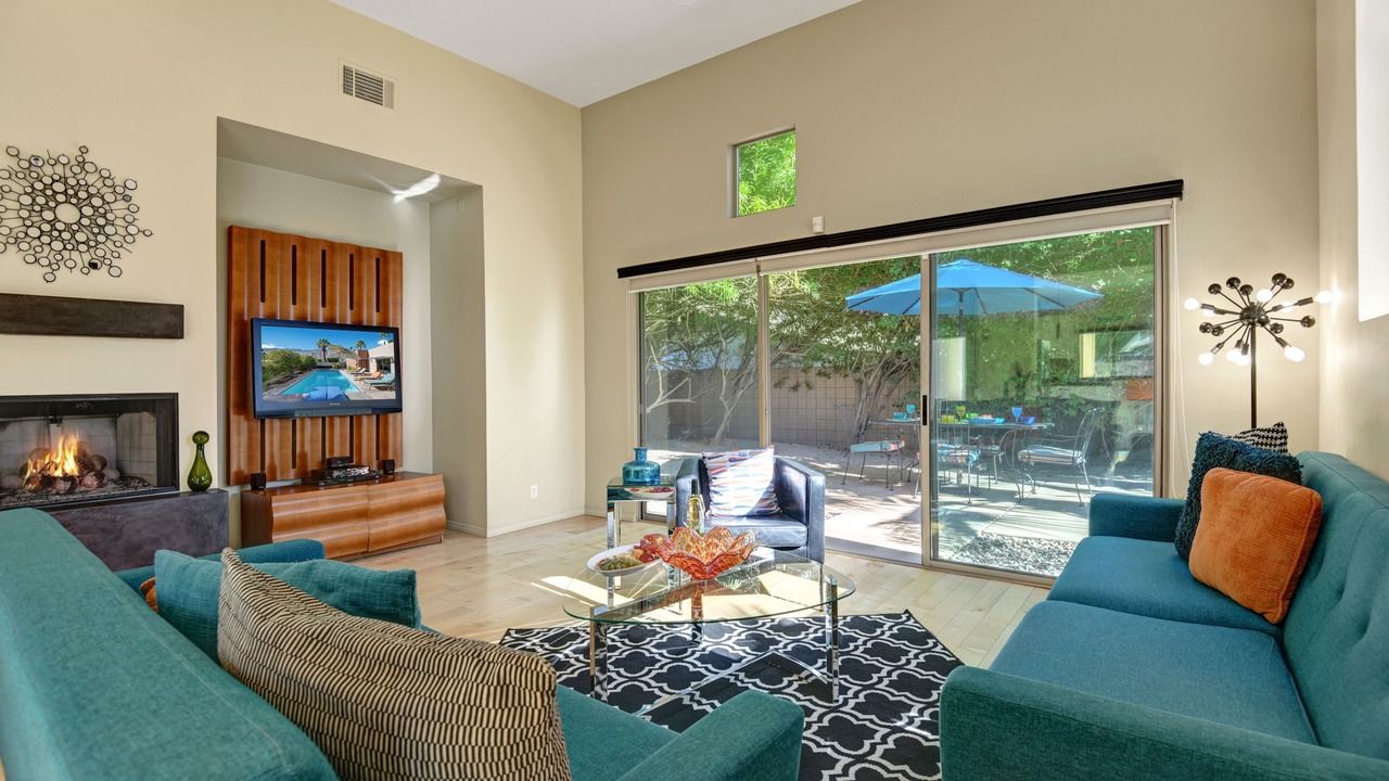 Photo of Livingroom in Warm Sands