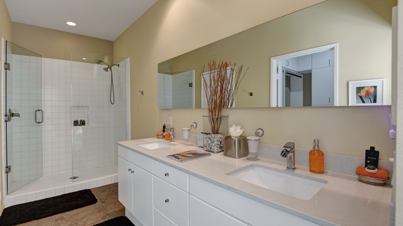 Photo of Bathroom in Warm Sands