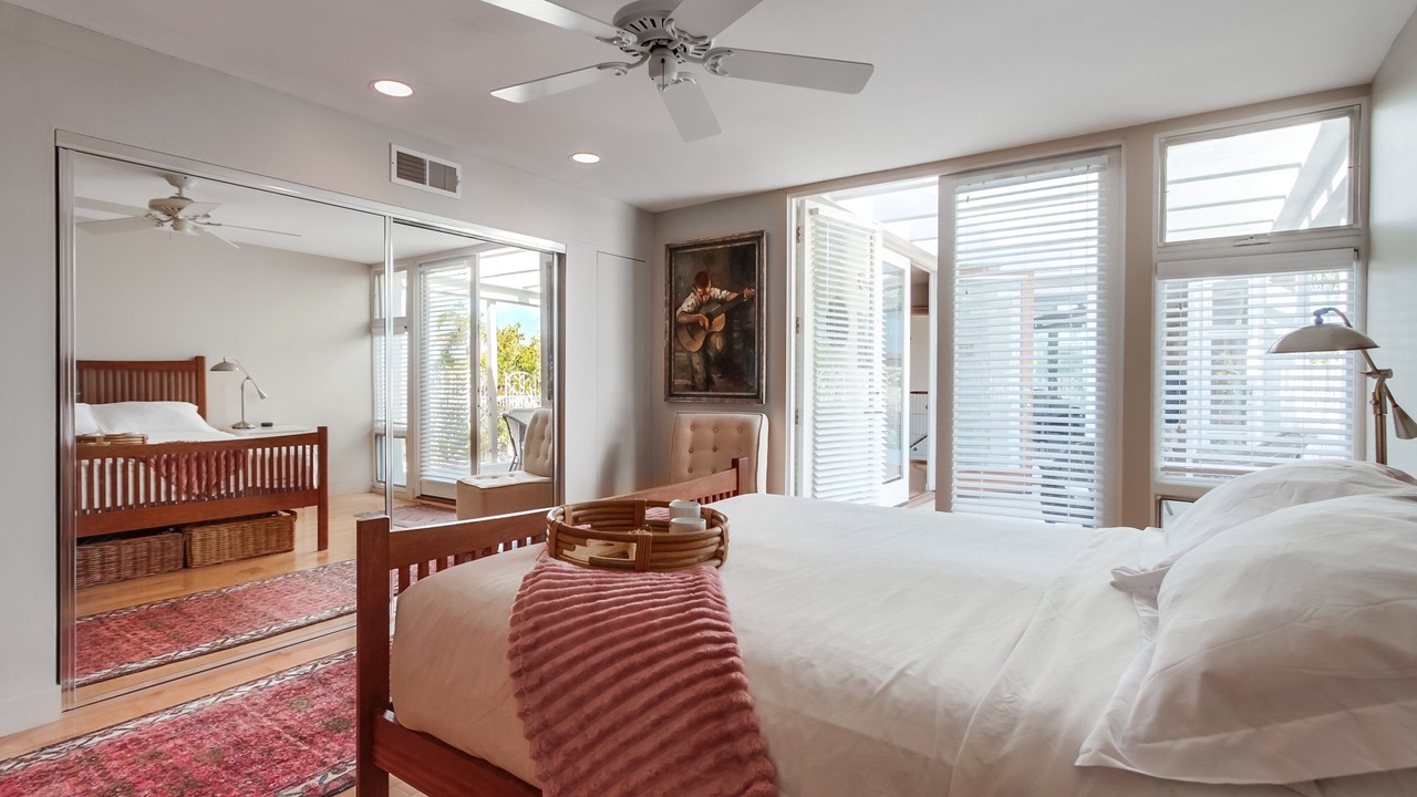 Photo of Bedroom in Village of La Jolla