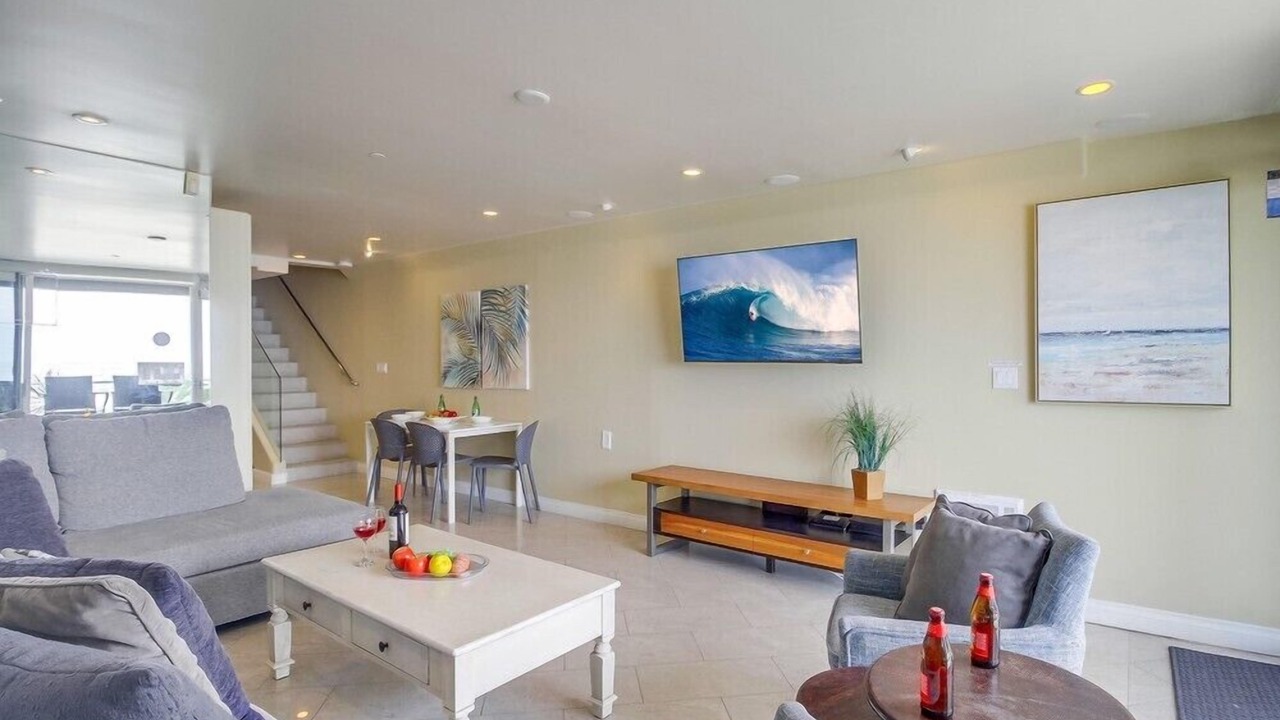 Photo of Livingroom in Mission Beach