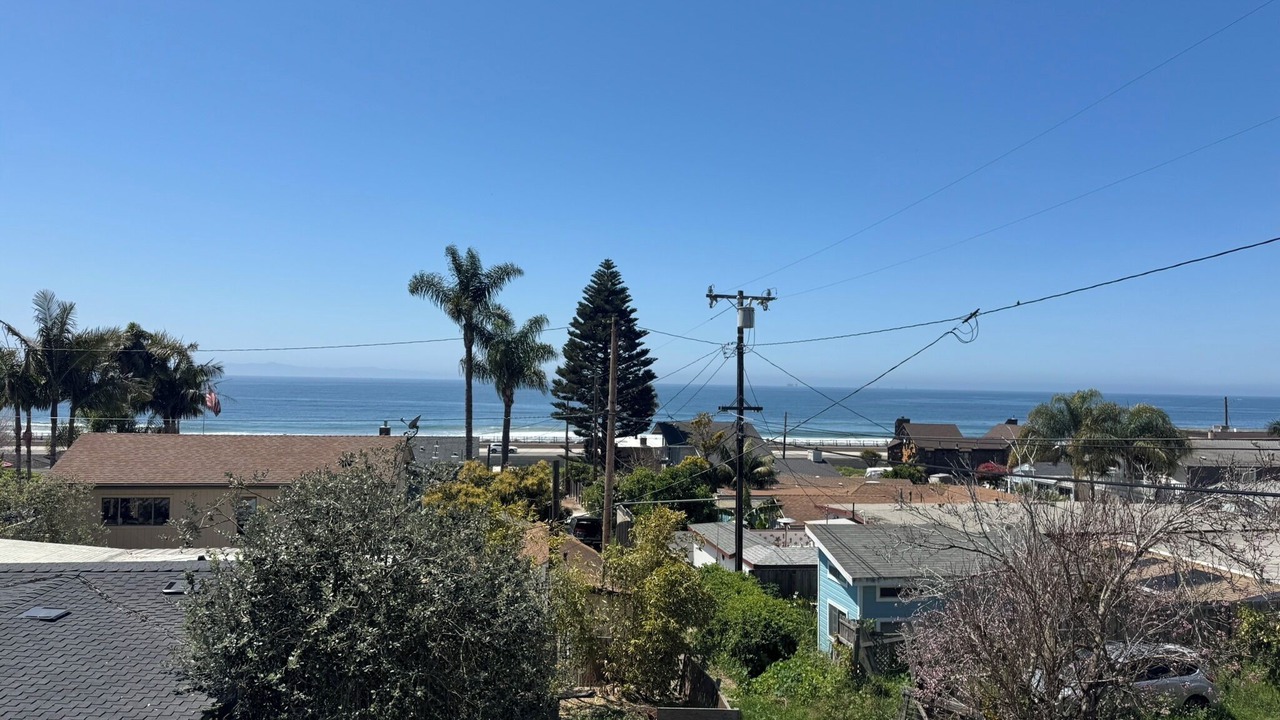 Photo of Others in La Conchita
