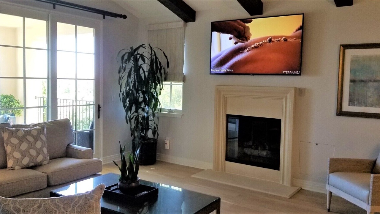 Photo of Livingroom in Rancho Palos Verdes