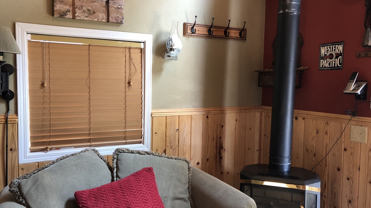 Photo of Livingroom in Bucks Lake
