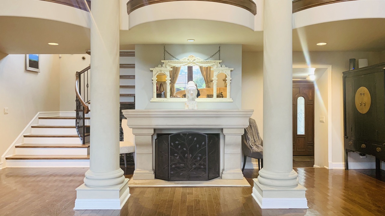 Photo of Livingroom in Los Feliz